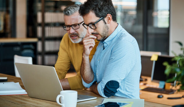 entrepreneurs analysent phishing